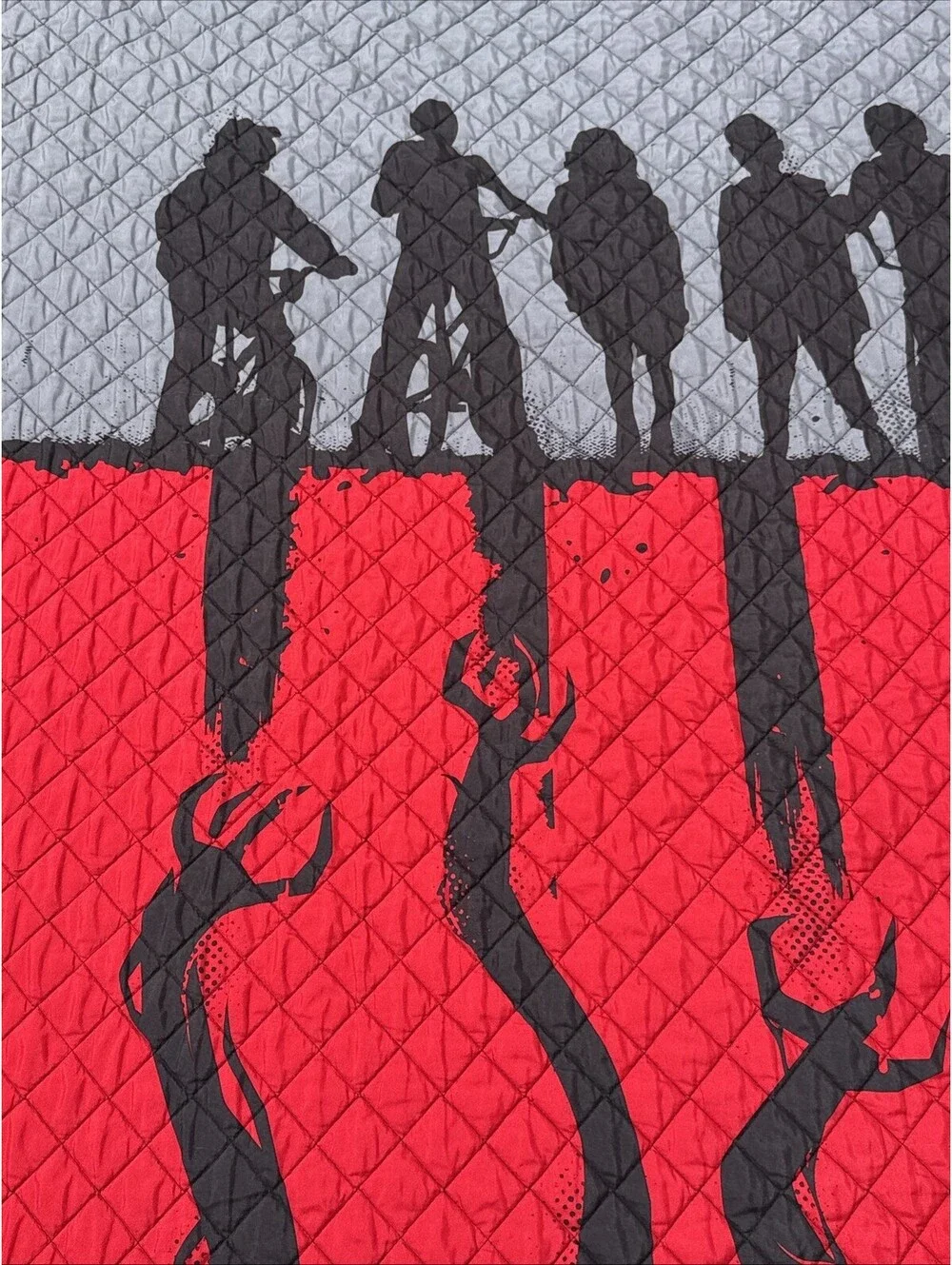 Stranger Things Upside Down World Bed Comforter 85x90” Red, Black, Gray Preowned